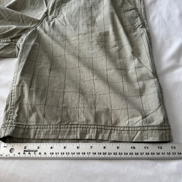 Gotcha Men's 40 Chino Walking Shorts Lightweight‎ Greenish-Gray Festival Beach - Picture 13 of 14